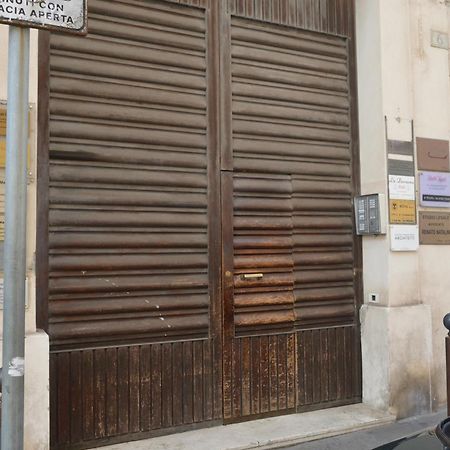 شقة Domus Cavour شيفيتافيكْيا المظهر الخارجي الصورة